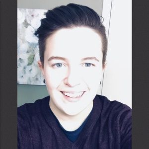 Meet your Posher, Kaitlyn